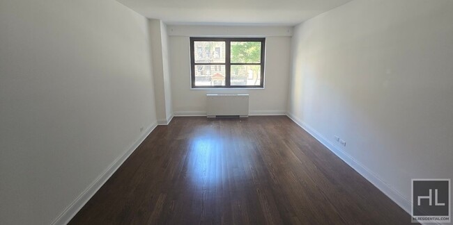 Building Photo - E 16 ST Rental