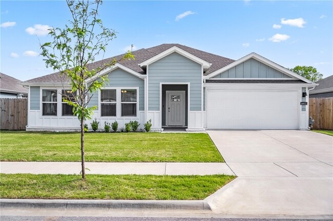 Building Photo - 4411 W Canyon Run Dr