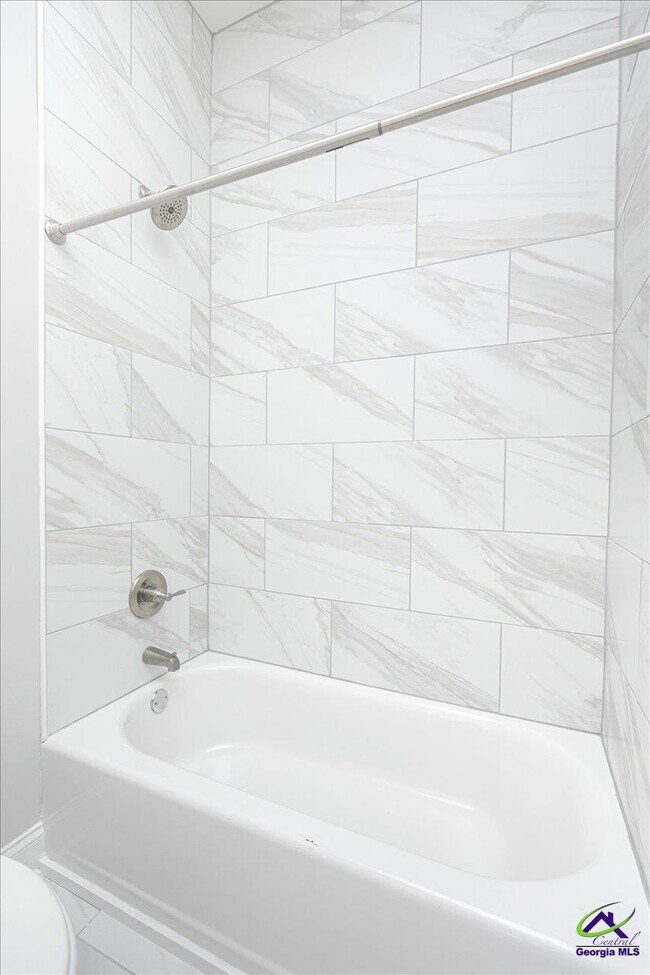 Photo - 1013 Northside Dr