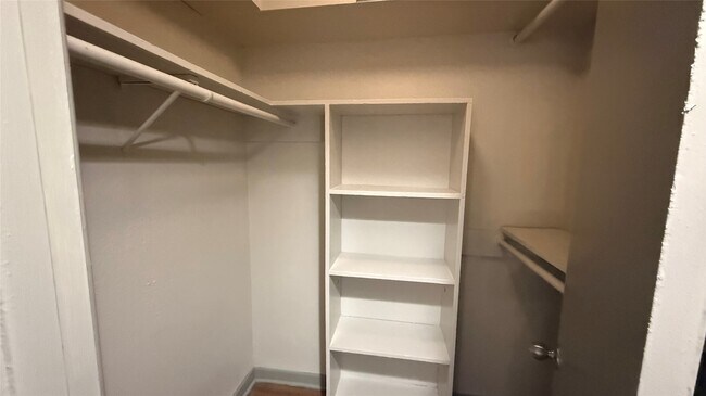 Photo - 5400 Memorial Dr Unit 411