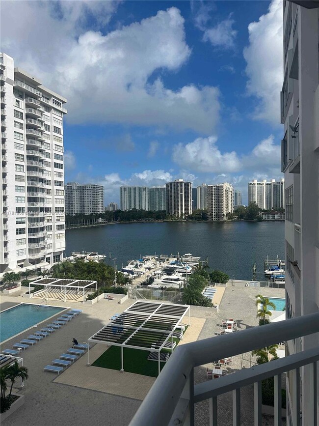 Photo - 18041 Biscayne Blvd Apartamento Unidad 702