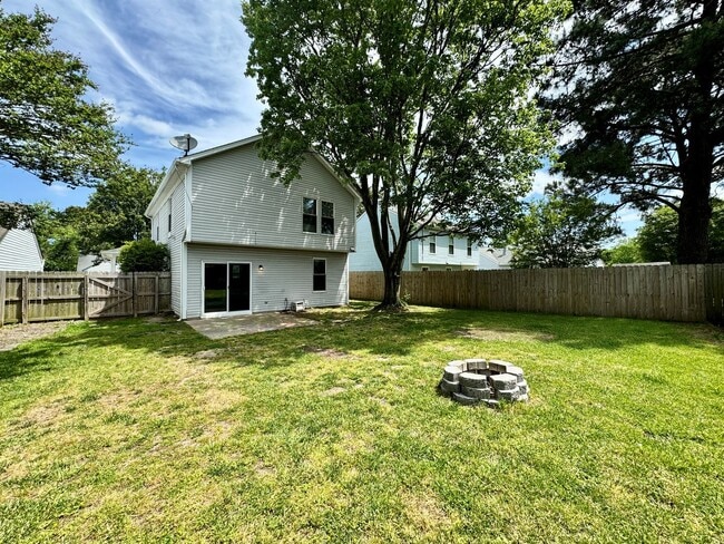 Photo - Available 05-07-26! Charming Home With A Wrap-Around Porch! Pet Friendly - Fenced Yard - Excellen...