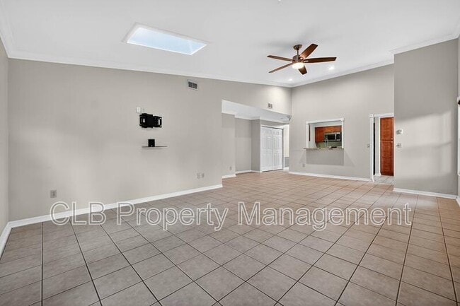 Photo - 115 Bob White Ct