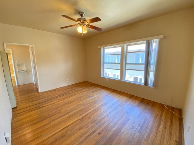 Photo - 1BR w/ AC & Parking Near Little Italy – Pe... Unit 2022 Front St