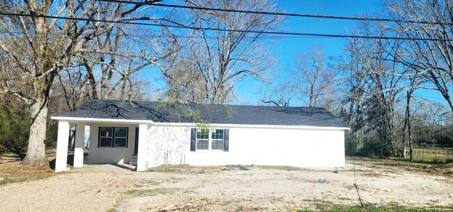 Photo - 14820 Blackwater Rd