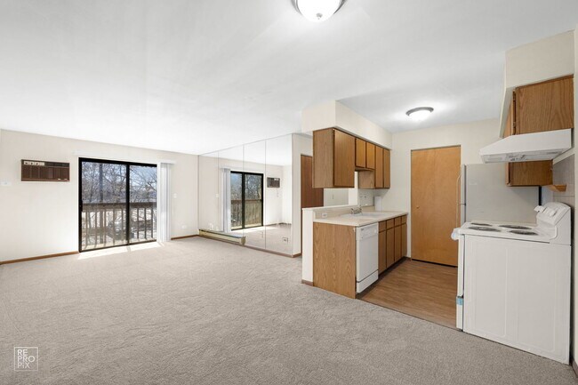 Photo - 645 S Virginia Rd Unit 224