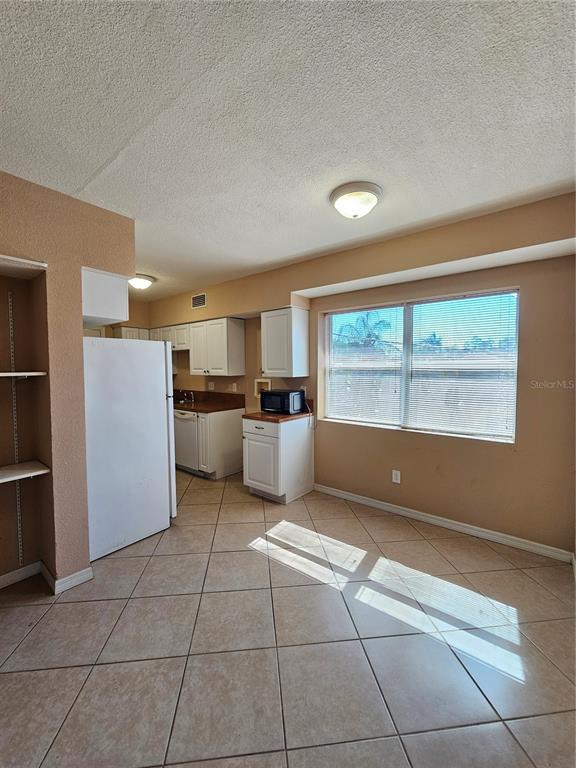 Photo - 1355 Drew St Unit 203