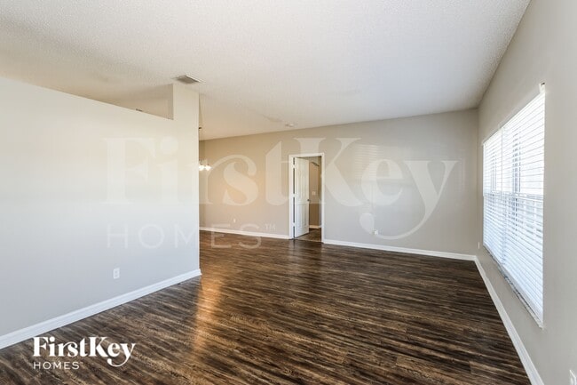 Photo - 2242 Mantilla Ave SE