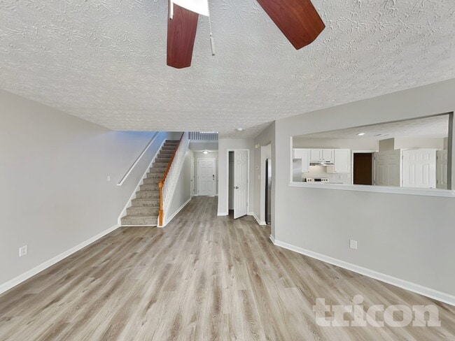 Photo - 988 Winding Down Way