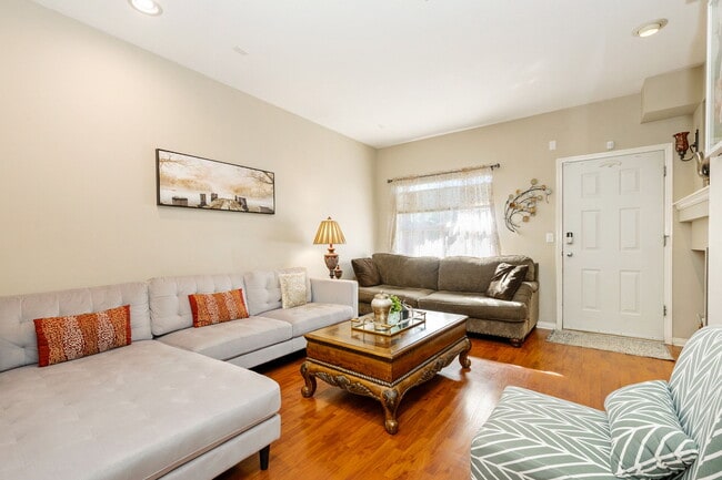 Photo - Beautifully maintained 2-bedroom, 3-bathro... Unit 64