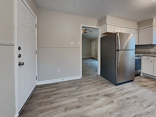 Photo - 15914 Ridgeroe Ln