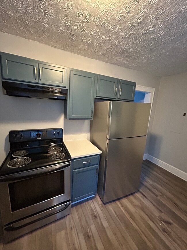 Photo - 7 Roseway Cir NE