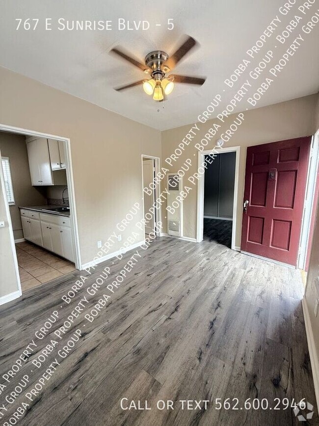 Building Photo - 767 E Sunrise Blvd Unit 5 Rental