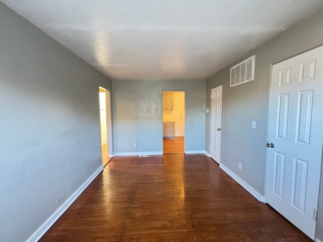 Photo - 2030 NW 25th St Unidad 1