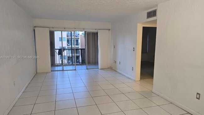 Photo - 702 NW 87th Ave Unit 309