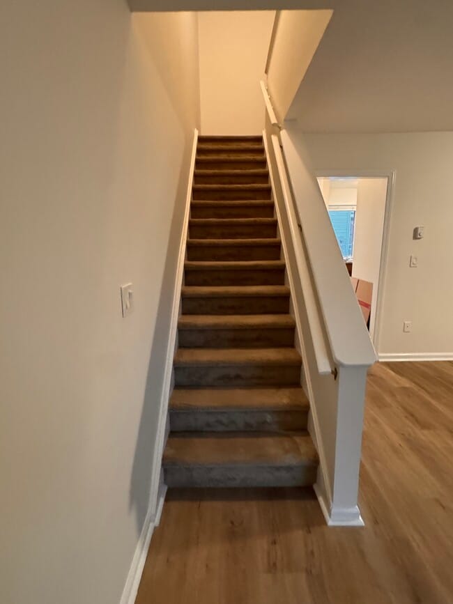 Photo - 18 Triangle St Unidad B4