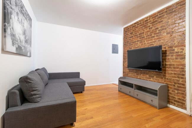 Photo - 1805 1st Ave Unidad ID1032030P