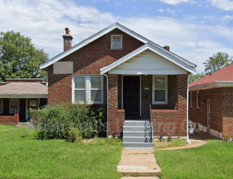 Photo - 4887 Calvin Ave