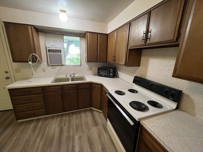 Photo - 373 E 720 S St Unidad 2