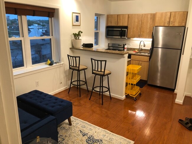 Building Photo - 3534 10th St NW Unit 450