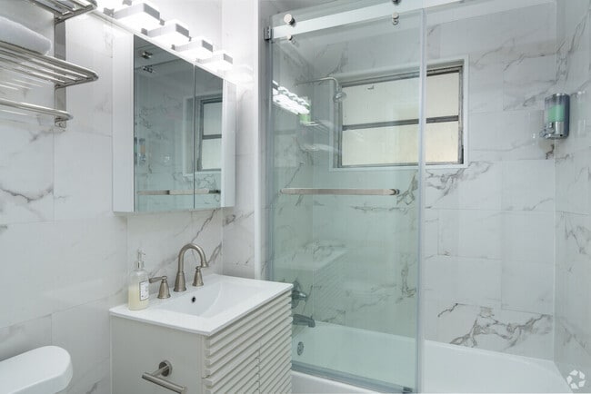 Photo - The Bellmore