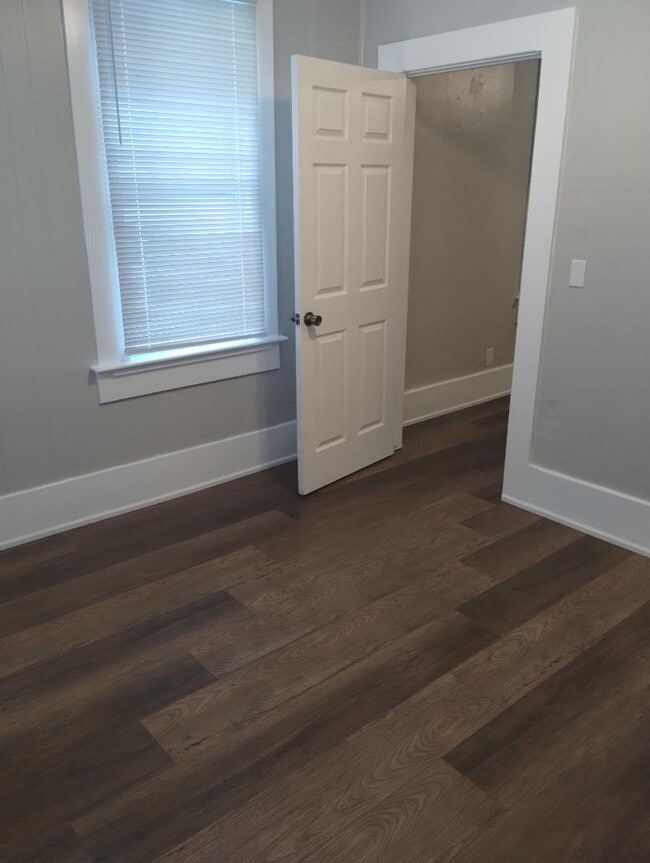 Photo - 2655 Jackson St