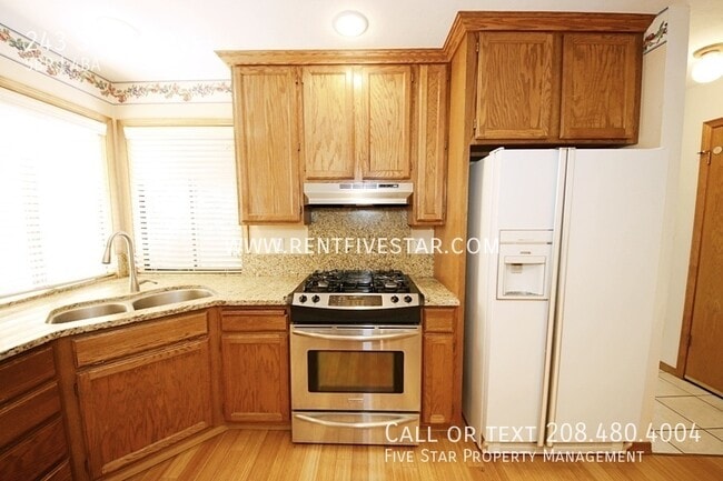 Photo - 243 S 20th Ave