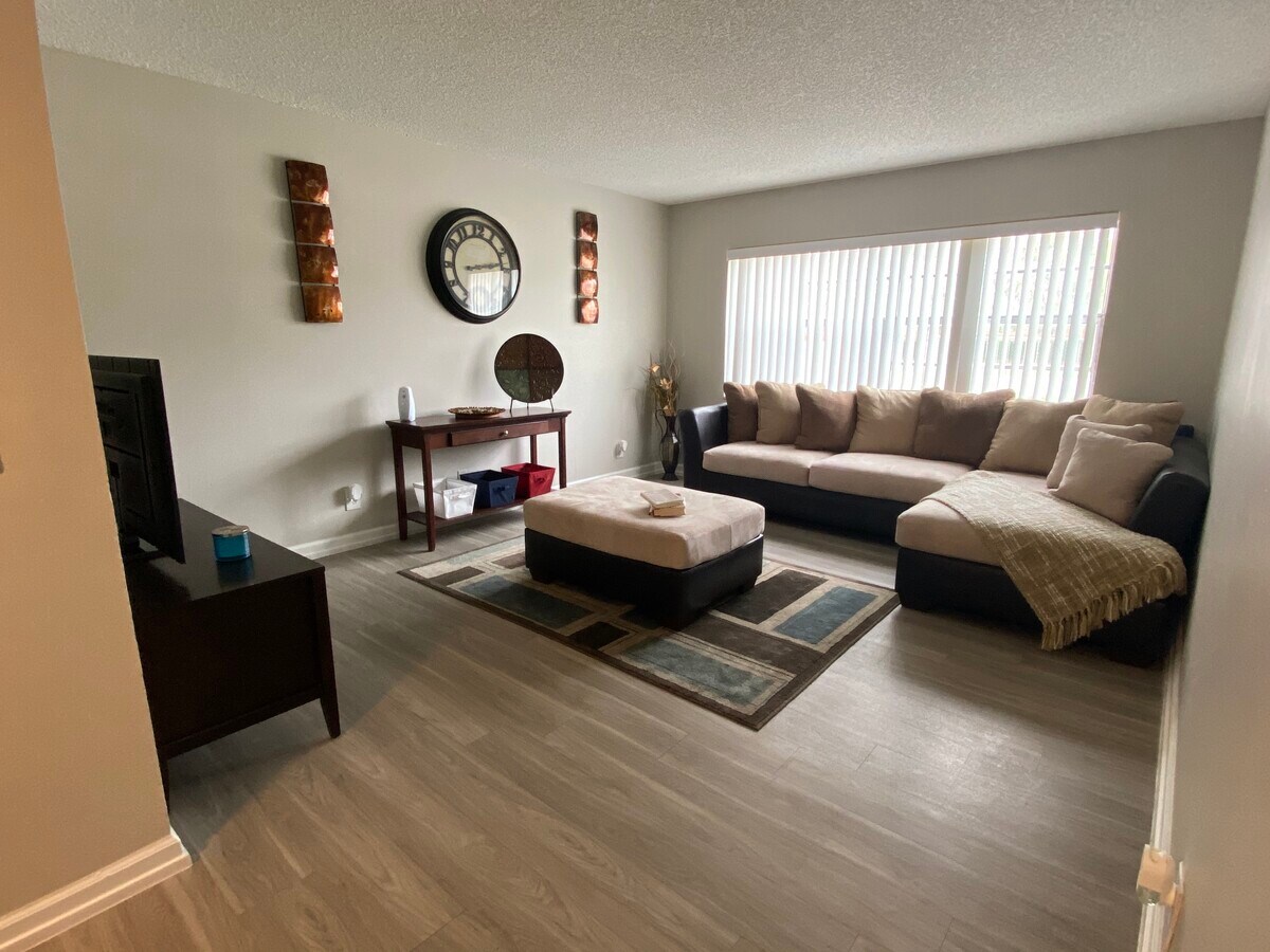 Parc Place Apartments For Rent In Miami