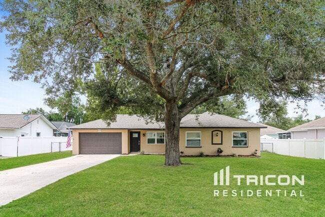 Building Photo - 6623 Freeport Dr