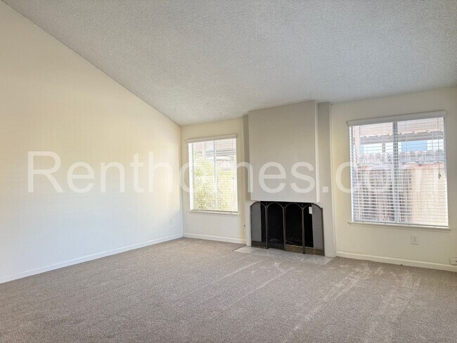 11303 Kelowna Rd