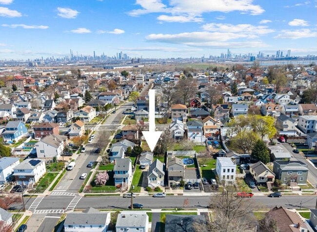 Photo - 632 Chase Ave