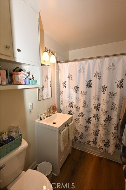 Photo - 17624 Los Alimos St