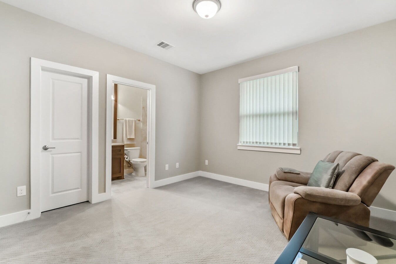 Photo - 139 Gildwood Pl