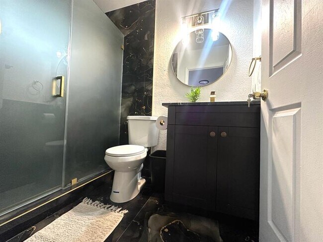 Photo - 1682 NE 146th St