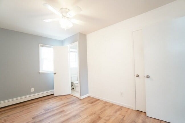 Photo - 273 Hoover Ave Unit 2