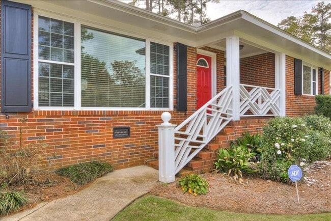 Photo - Beautiful West Augusta Ranch