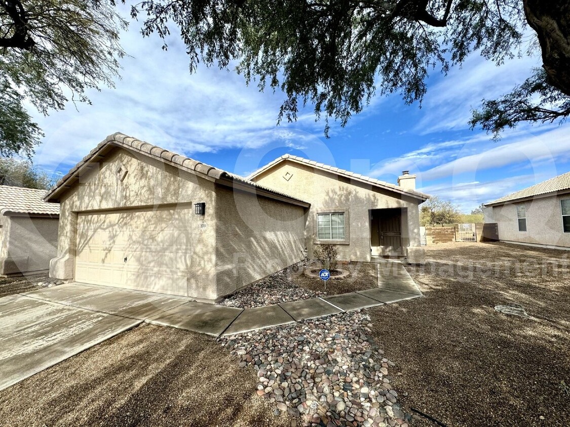 Photo - 2084 West Cholla Estate Drive