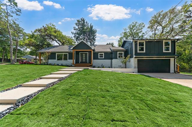 Building Photo - 1503 E Lakeview Dr