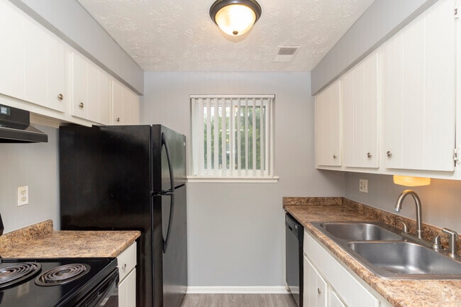 2HAB, 1,5BA - 935SF