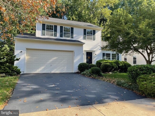 Building Photo - 4 Bedroom Colonial in Prince William County