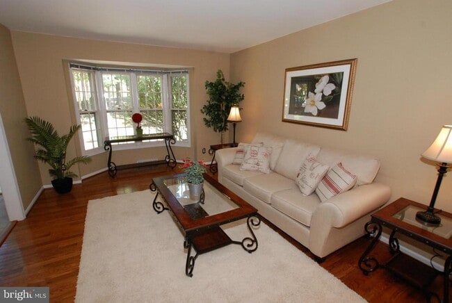 Photo - 6042 Haverhill Ct