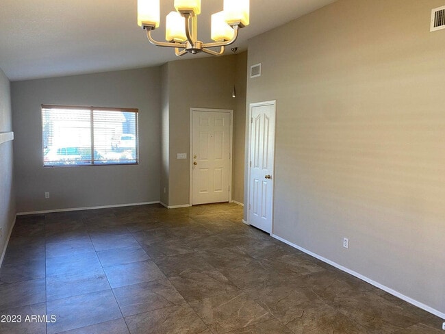 Photo - 6335 W Saddlehorn Rd