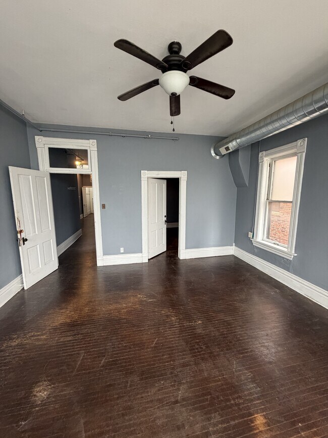 1048 7th Ave Unit 1