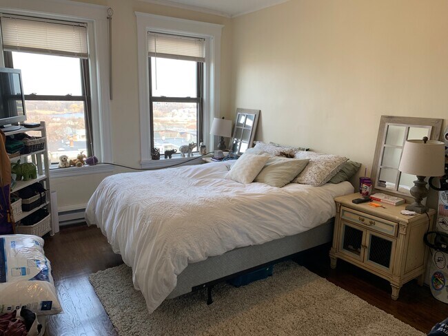 Photo - 399 Broadway Unidad 48