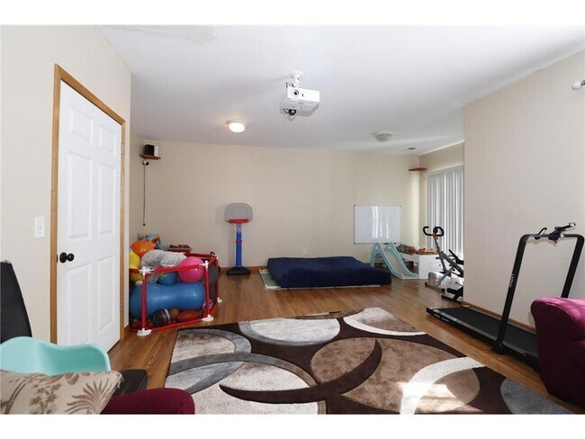 15356 Chili Ct