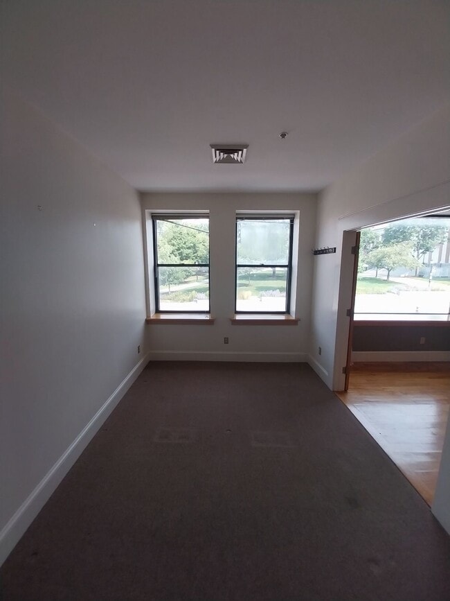 Photo - 135 Main St Unit #2