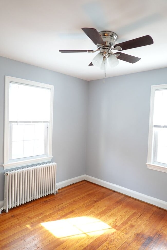 Photo - 8207 Garland Ave Unit 1