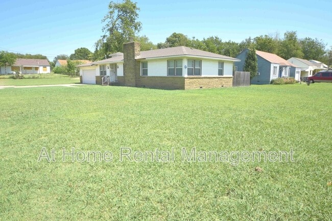 Photo - 477 S Norwood Ave