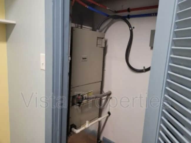 Photo - 40216