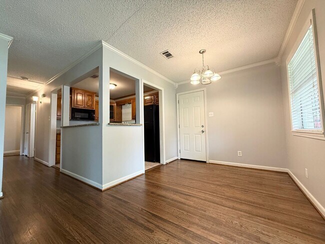 Photo - 9115 Oak Grove Ln